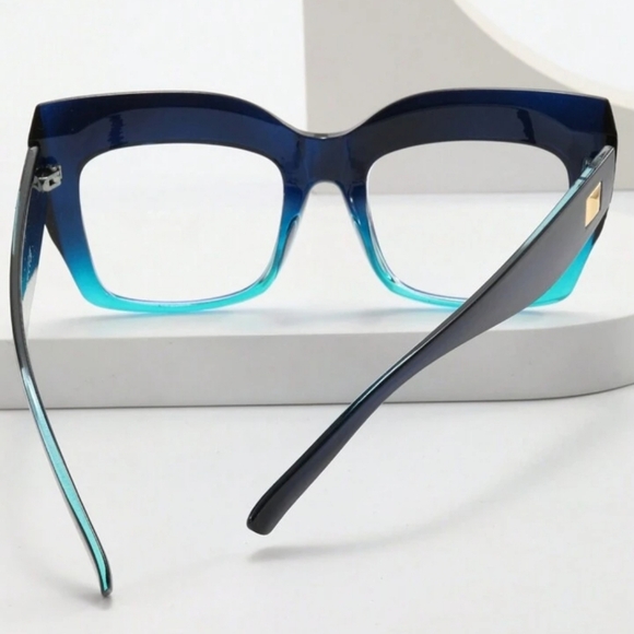 NEW Blue Ombre Oversize Fashion Glasses - Picture 5 of 9